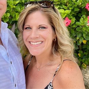 Meet your Posher, Rhiannon